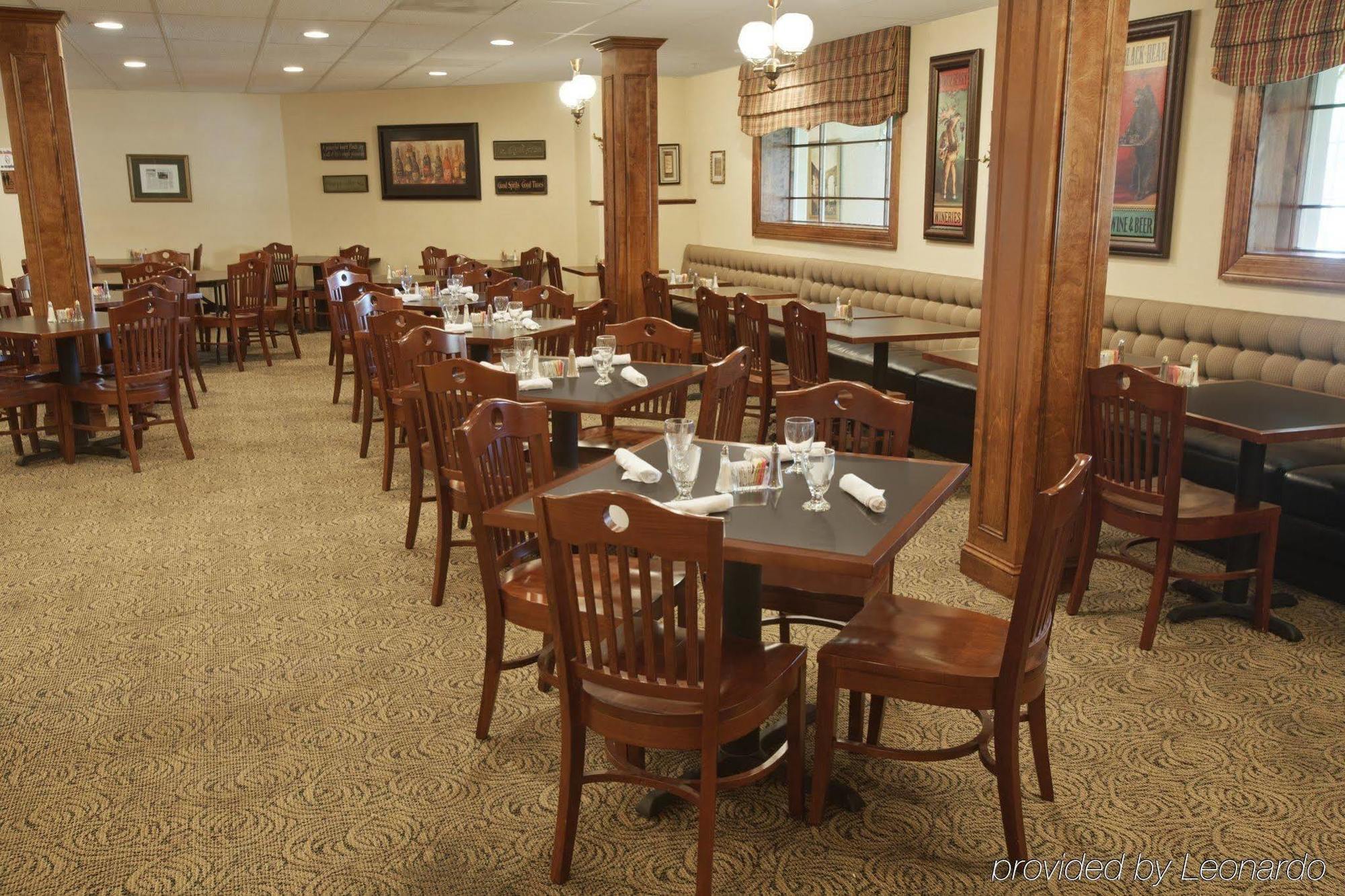 Fredericksburg Hospitality House Hotel Ресторант снимка
